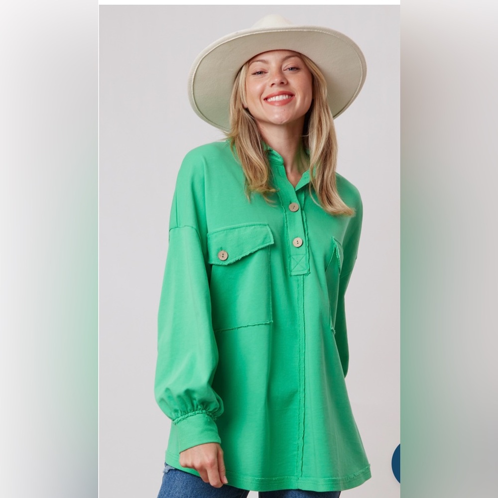 FANTASTIC FAWN RAW EDGE BUTTON DOWN